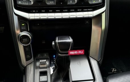 Toyota Land Cruiser, 2021 год, 8 000 000 рублей, 12 фотография