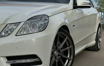 Mercedes-Benz E-Класс, 2011 год, 2 000 000 рублей, 1 фотография