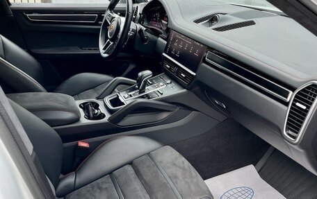 Porsche Cayenne III, 2021 год, 12 800 000 рублей, 3 фотография