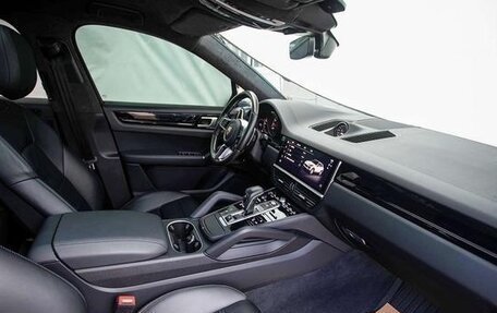 Porsche Cayenne III, 2022 год, 7 800 010 рублей, 9 фотография