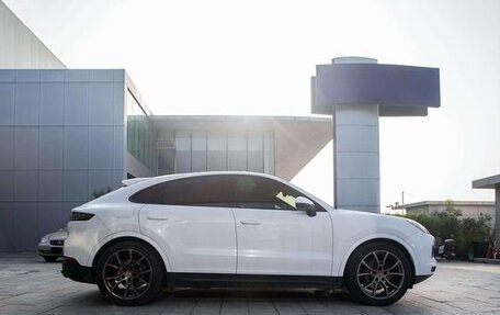 Porsche Cayenne III, 2022 год, 7 800 010 рублей, 3 фотография