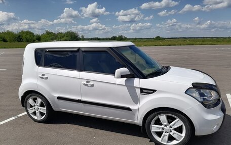 KIA Soul I рестайлинг, 2011 год, 1 000 000 рублей, 9 фотография