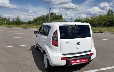 KIA Soul I рестайлинг, 2011 год, 1 000 000 рублей, 3 фотография