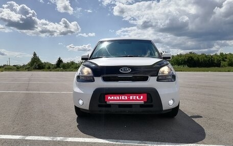 KIA Soul I рестайлинг, 2011 год, 1 000 000 рублей, 13 фотография