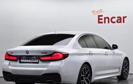 BMW 5 серия, 2022 год, 5 390 000 рублей, 2 фотография