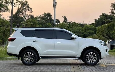 Nissan Terra, 2021 год, 2 350 000 рублей, 4 фотография