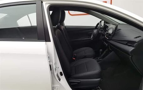 Toyota Vios III, 2022 год, 1 139 000 рублей, 18 фотография