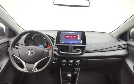 Toyota Vios III, 2022 год, 1 139 000 рублей, 9 фотография