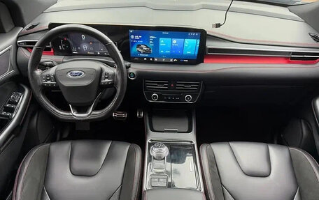 Ford Edge II рестайлинг, 2022 год, 2 289 123 рублей, 10 фотография