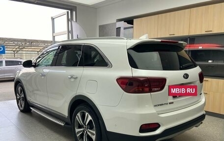 KIA Sorento III Prime рестайлинг, 2018 год, 3 200 000 рублей, 8 фотография