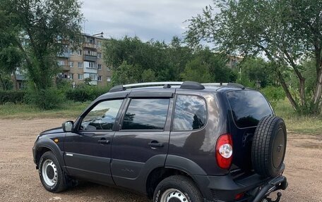 Chevrolet Niva I рестайлинг, 2012 год, 520 000 рублей, 6 фотография