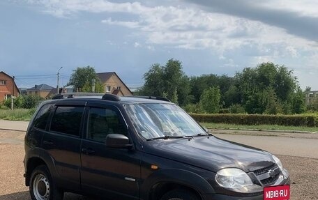 Chevrolet Niva I рестайлинг, 2012 год, 520 000 рублей, 3 фотография