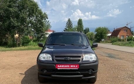 Chevrolet Niva I рестайлинг, 2012 год, 520 000 рублей, 2 фотография