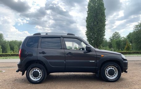Chevrolet Niva I рестайлинг, 2012 год, 520 000 рублей, 15 фотография