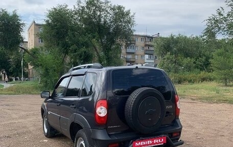 Chevrolet Niva I рестайлинг, 2012 год, 520 000 рублей, 7 фотография