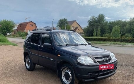 Chevrolet Niva I рестайлинг, 2012 год, 520 000 рублей, 9 фотография