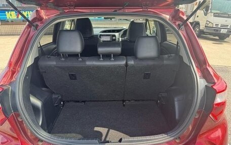 Toyota Vitz, 2018 год, 770 000 рублей, 11 фотография