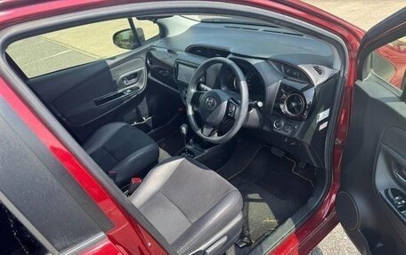 Toyota Vitz, 2018 год, 770 000 рублей, 9 фотография