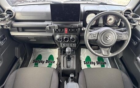 Suzuki Jimny, 2022 год, 1 270 000 рублей, 12 фотография