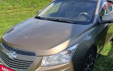 Chevrolet Cruze II, 2014 год, 750 000 рублей, 3 фотография