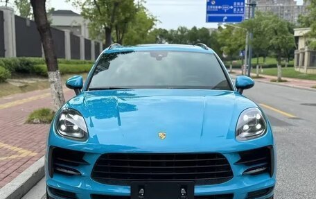 Porsche Macan I рестайлинг, 2022 год, 5 090 000 рублей, 2 фотография