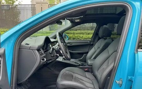 Porsche Macan I рестайлинг, 2022 год, 5 090 000 рублей, 8 фотография