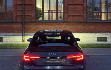 Audi A4, 2018 год, 1 990 000 рублей, 5 фотография