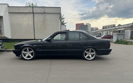 BMW 5 серия, 1993 год, 2 800 000 рублей, 18 фотография