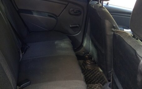 Renault Logan I, 2012 год, 376 000 рублей, 6 фотография