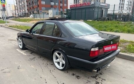 BMW 5 серия, 1993 год, 2 800 000 рублей, 22 фотография