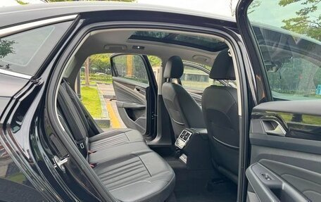 Volkswagen Passat B8 рестайлинг, 2022 год, 2 000 000 рублей, 11 фотография