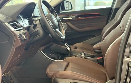 BMW X2, 2022 год, 1 800 000 рублей, 10 фотография
