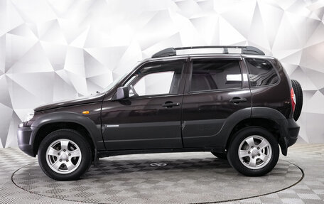 Chevrolet Niva I рестайлинг, 2013 год, 585 000 рублей, 2 фотография