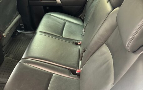 Toyota Land Cruiser Prado 150 рестайлинг 2, 2015 год, 4 100 000 рублей, 6 фотография