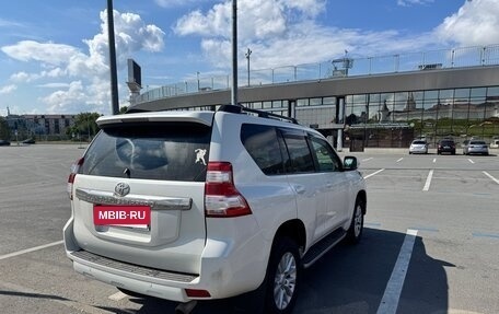 Toyota Land Cruiser Prado 150 рестайлинг 2, 2015 год, 4 100 000 рублей, 2 фотография