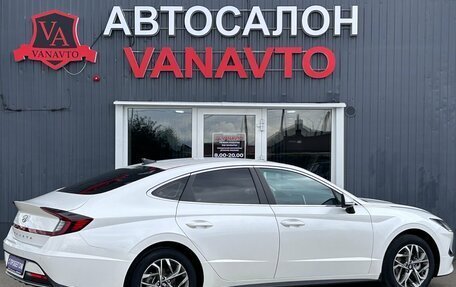 Hyundai Sonata VIII, 2021 год, 2 420 000 рублей, 8 фотография