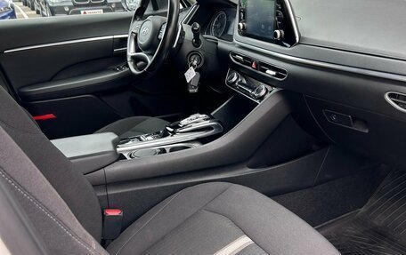 Hyundai Sonata VIII, 2021 год, 2 420 000 рублей, 12 фотография