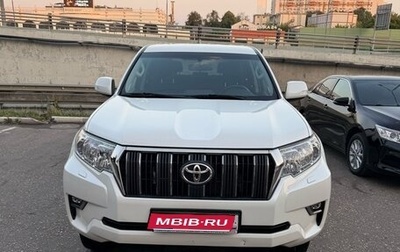 Toyota Land Cruiser Prado 150 рестайлинг 2, 2019 год, 5 400 000 рублей, 1 фотография