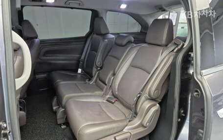 Honda Odyssey IV, 2020 год, 2 400 000 рублей, 11 фотография