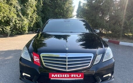 Mercedes-Benz G-Класс W463 рестайлинг _ii, 1998 год, 1 550 000 рублей, 4 фотография