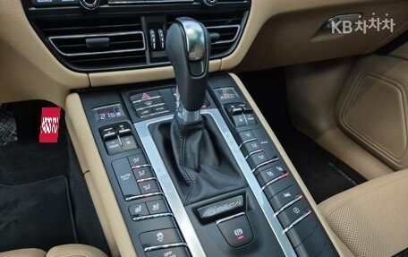 Porsche Macan I рестайлинг, 2021 год, 6 425 030 рублей, 8 фотография