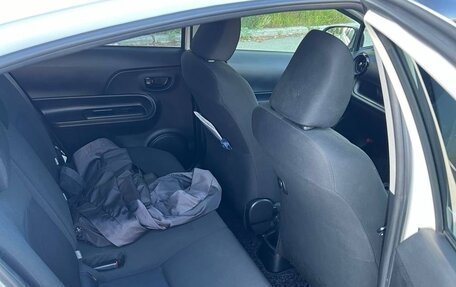 Toyota Aqua I, 2017 год, 1 050 000 рублей, 19 фотография