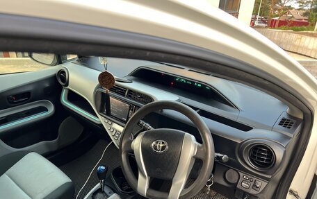 Toyota Aqua I, 2012 год, 720 000 рублей, 13 фотография