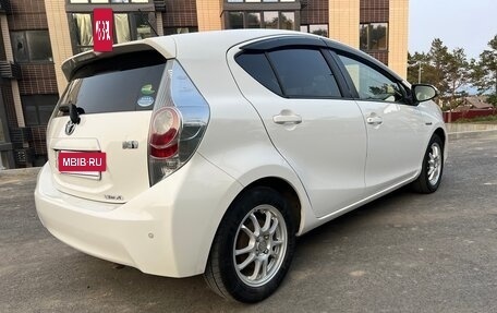 Toyota Aqua I, 2012 год, 720 000 рублей, 5 фотография