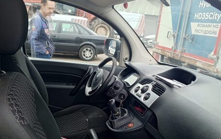 Renault Kangoo II рестайлинг, 2011 год, 550 000 рублей, 7 фотография