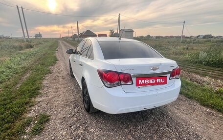 Chevrolet Cruze II, 2011 год, 550 000 рублей, 6 фотография