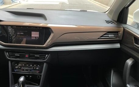 Volkswagen Tharu, 2022 год, 2 111 000 рублей, 12 фотография