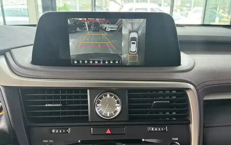 Lexus RX IV рестайлинг, 2021 год, 4 900 000 рублей, 10 фотография