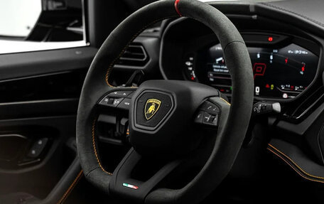 Lamborghini Urus I, 2025 год, 64 870 000 рублей, 20 фотография