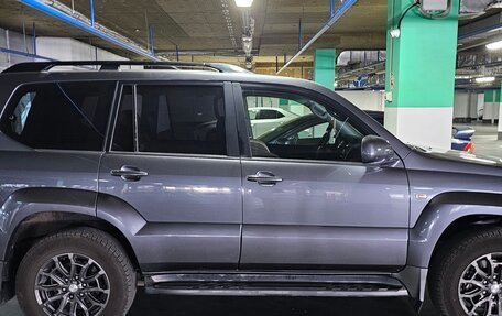 Toyota Land Cruiser Prado 120 рестайлинг, 2006 год, 2 750 000 рублей, 1 фотография
